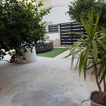 Oasis Living 1 *