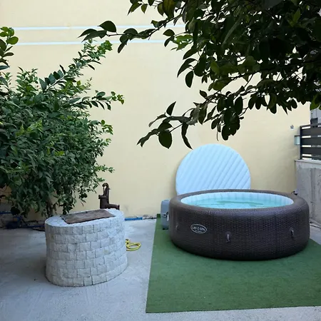 Lägenhet Oasis Living 1